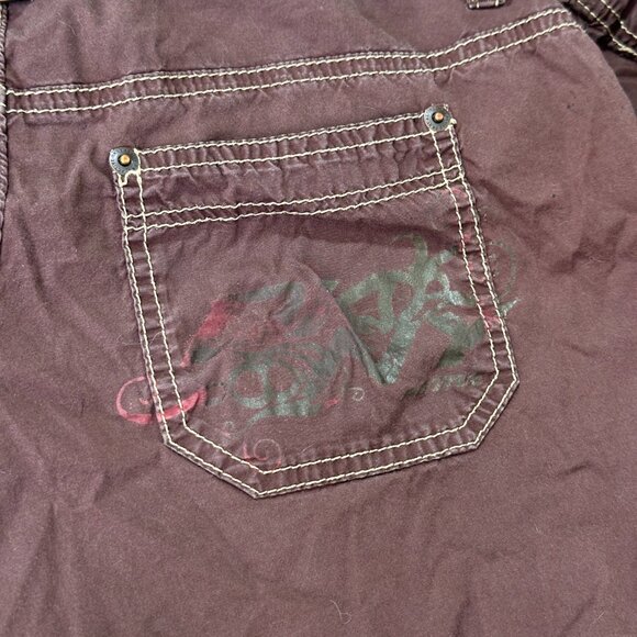 Capris - Ultra Low Rise - Picture 7 of 9